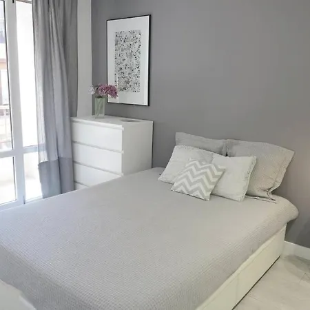 Apartment Junto A La Playa Ess01177 *