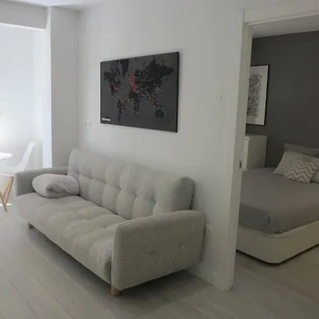 Junto A La Playa Ess01177 圣塞瓦斯蒂安